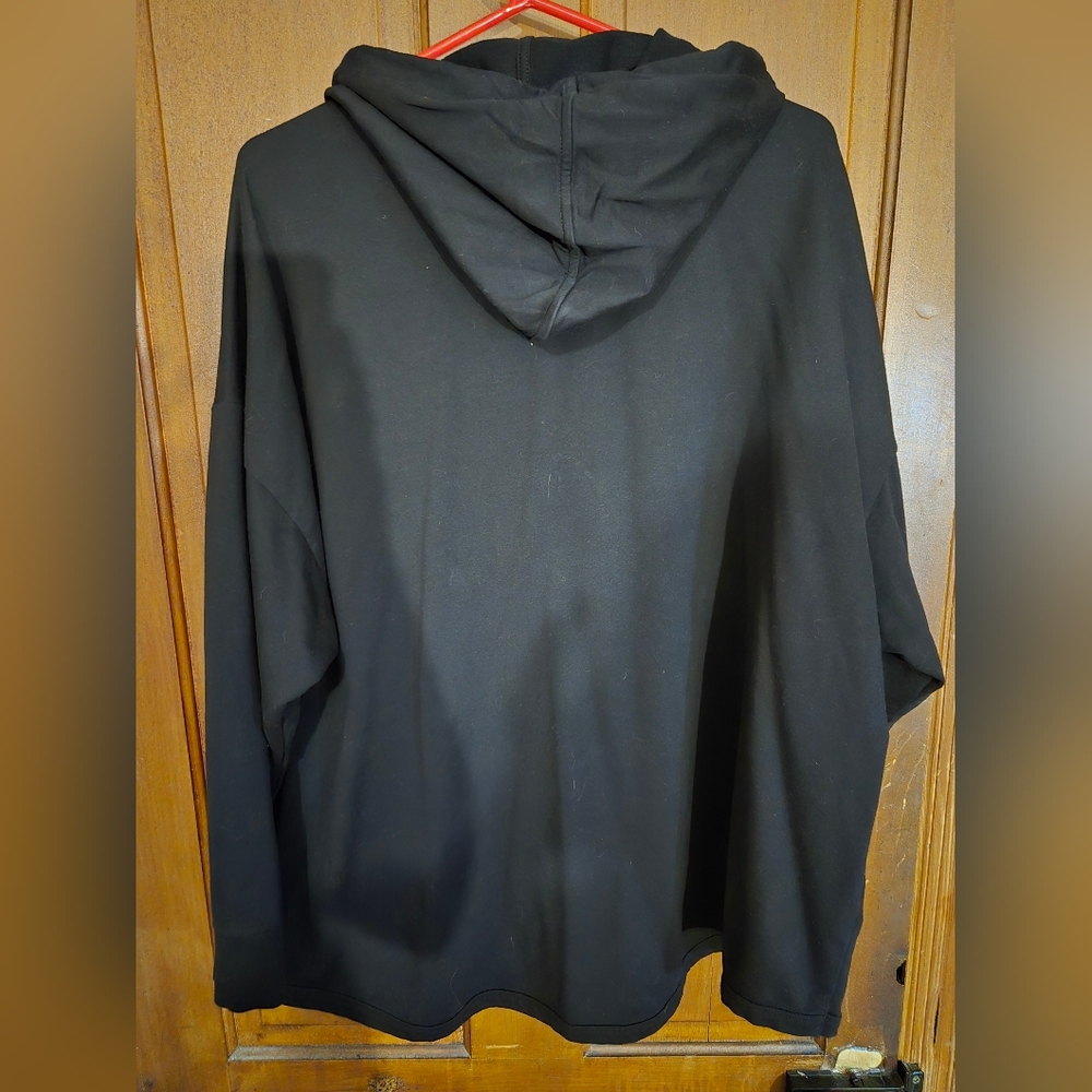 Black and Gold Women's Top - Picture 6 of 6